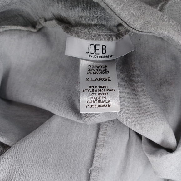 Joe B Gray Cropped Pants with Zipper Pockets - Picture 10 of 10